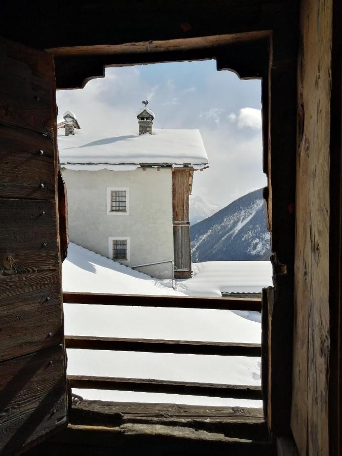 La Thuillettaz B&B Saint-Rhemy-En-Bosses Luaran gambar