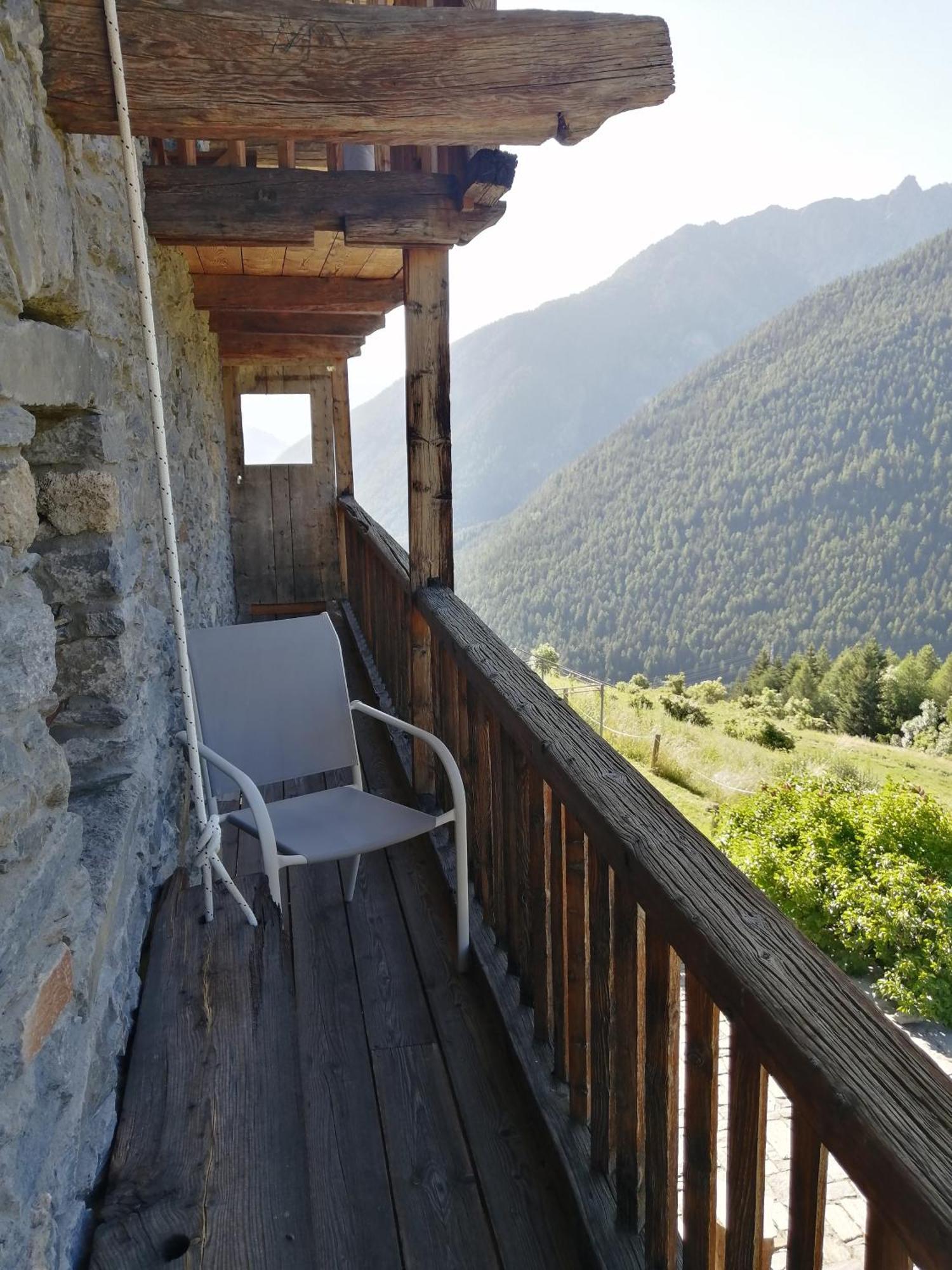 La Thuillettaz B&B Saint-Rhemy-En-Bosses Bilik gambar